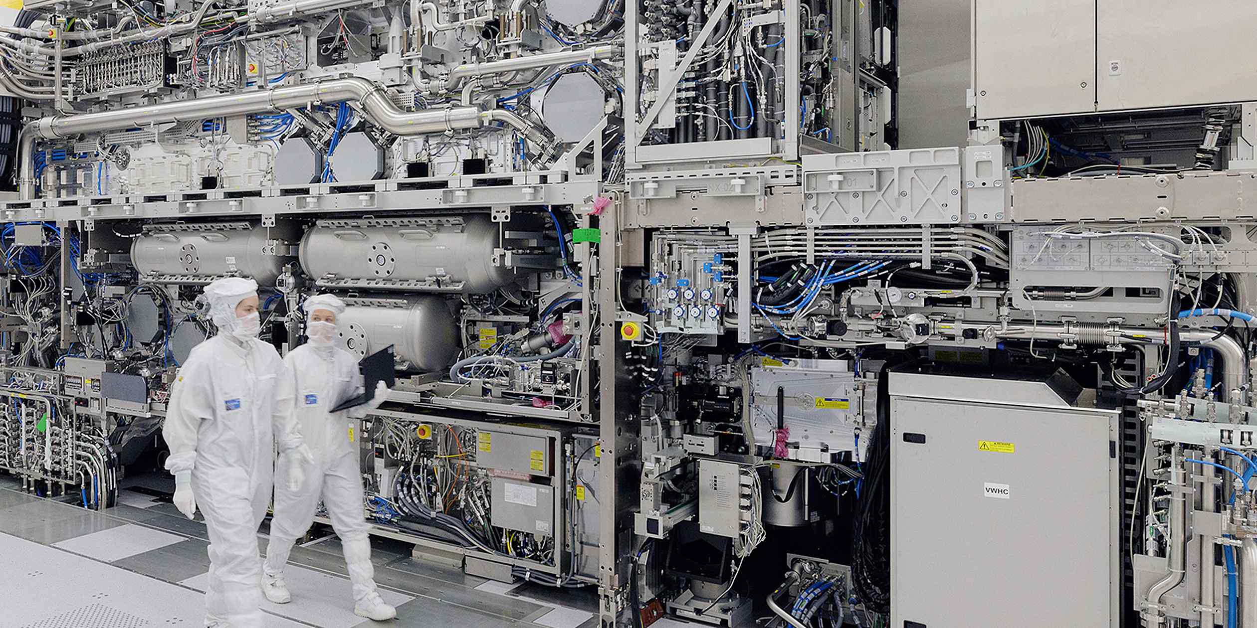 China Berhasil Membangun Mesin Lithography Sendiri, Siap Saingi ASML?